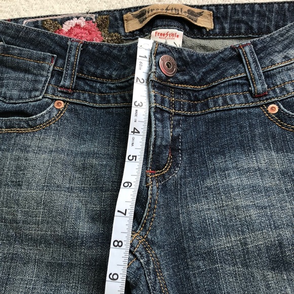 Freestyle Revolution 24” Low rise & cropped jeans, size 9 - Picture 8 of 12